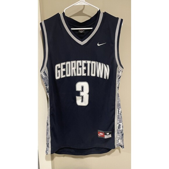 NWT VTG Nike Georgetown Hoyas #3 Allen Iverson Jersey Mens M Ncaa 76ers SEWN - Picture 1 of 2